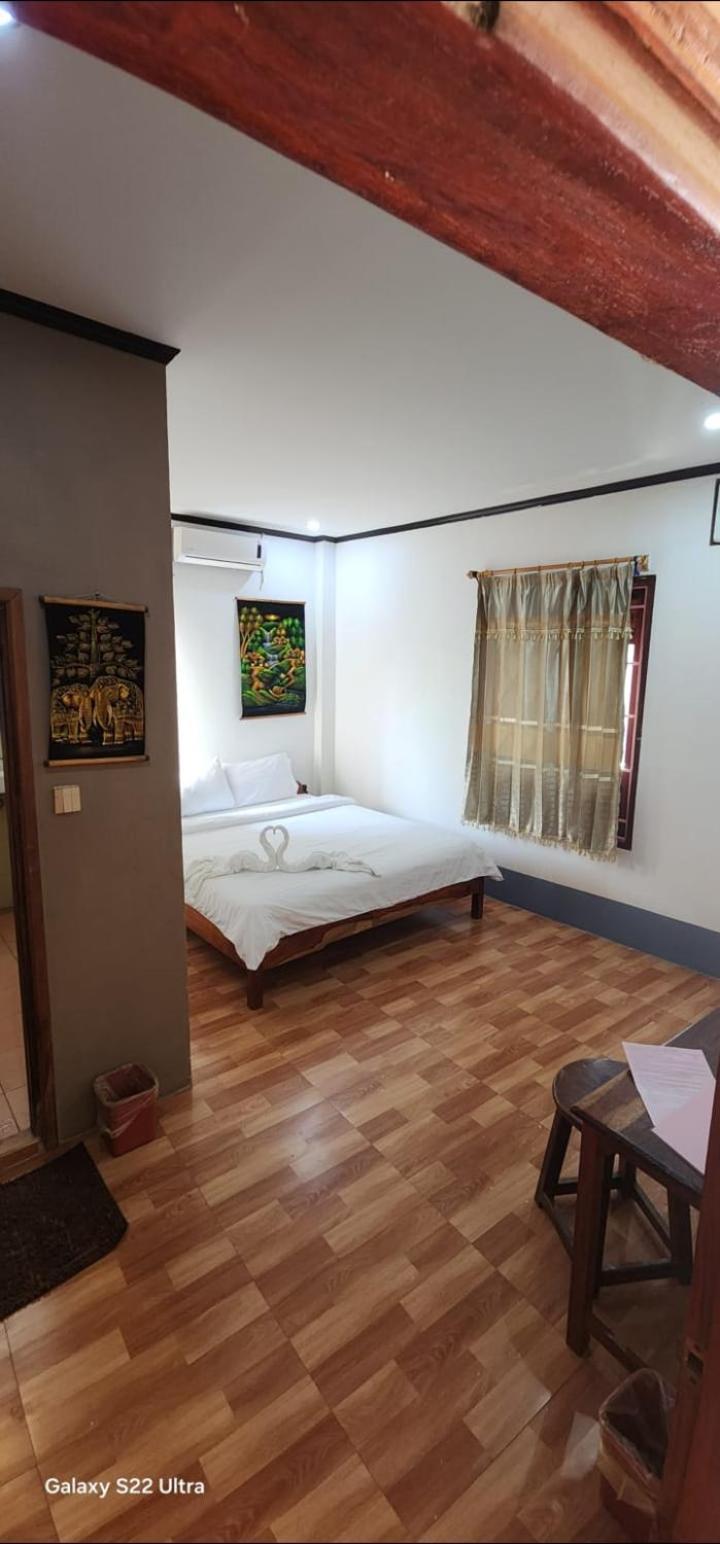 Thip Phavanh Guesthouse Muang Pakbèng Exteriér fotografie